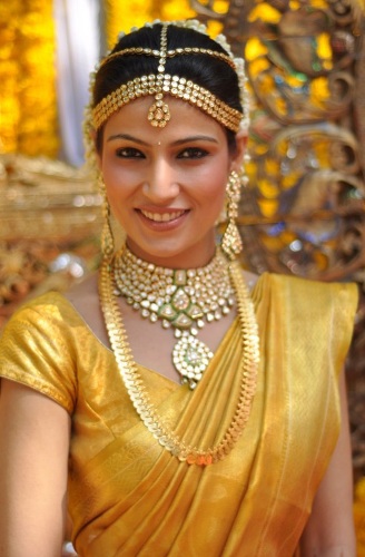 south-indian-bridal-hairstyles8