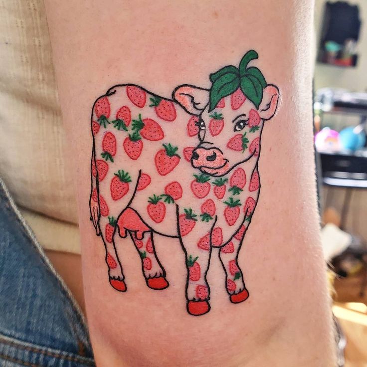 Body Art: Strawberry Cow