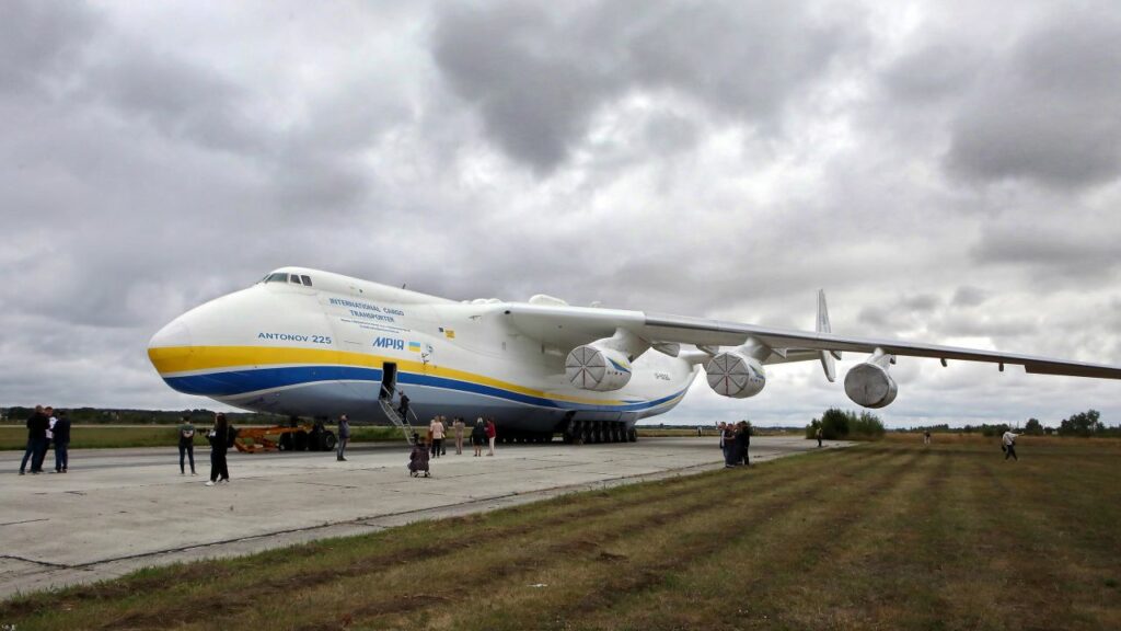 Antonov An-225 Mriya