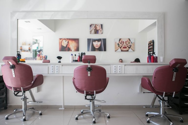 The Salon Industry is Adapting to Changes Fast – Here is How it 